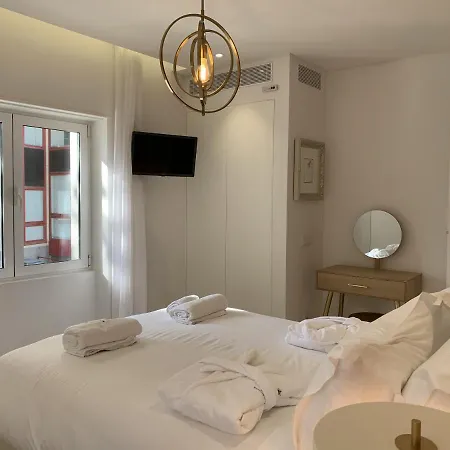 Apartment Downtown Premium 3 With Terrace Cascais