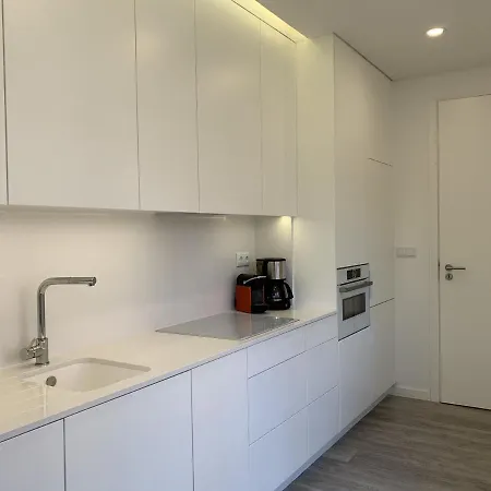 Flh Downtown Premium Iii Кашкайш
